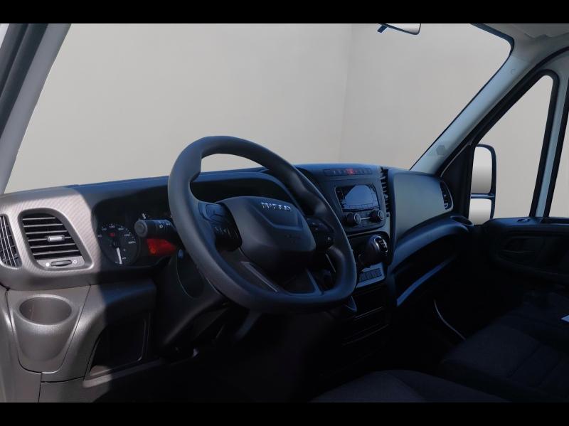 Image IVECO Daily CCb 35C16H empattement 4100 3.0