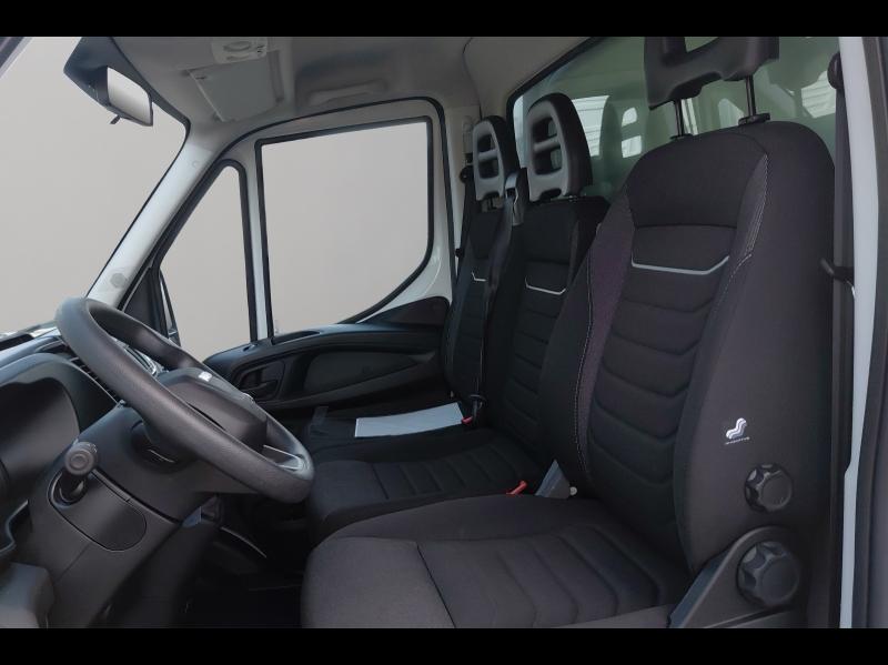 Image IVECO Daily CCb 35C16H empattement 4100 3.0
