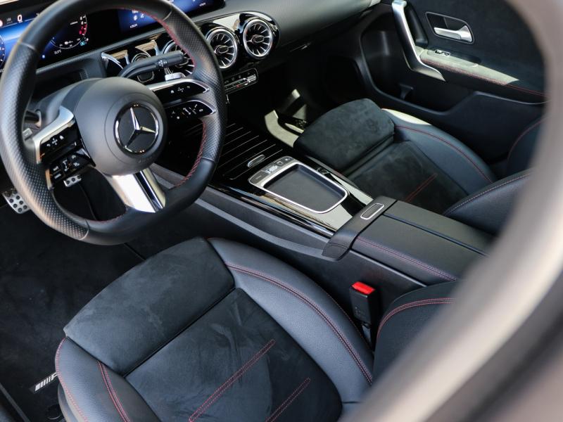 Image MERCEDES-BENZ Classe A 250 e Hybrid EQ 163+109ch AMG Line 8G-DCT