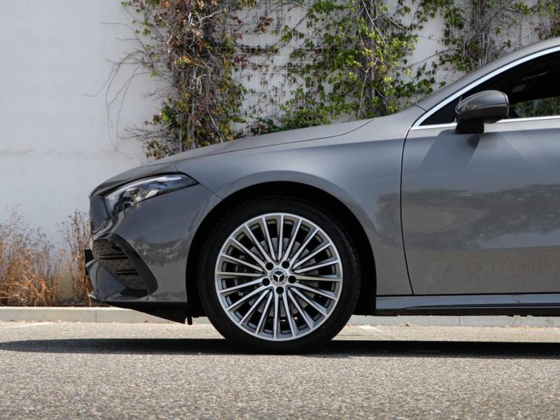 Image MERCEDES-BENZ Classe A 250 e Hybrid EQ 163+109ch AMG Line 8G-DCT