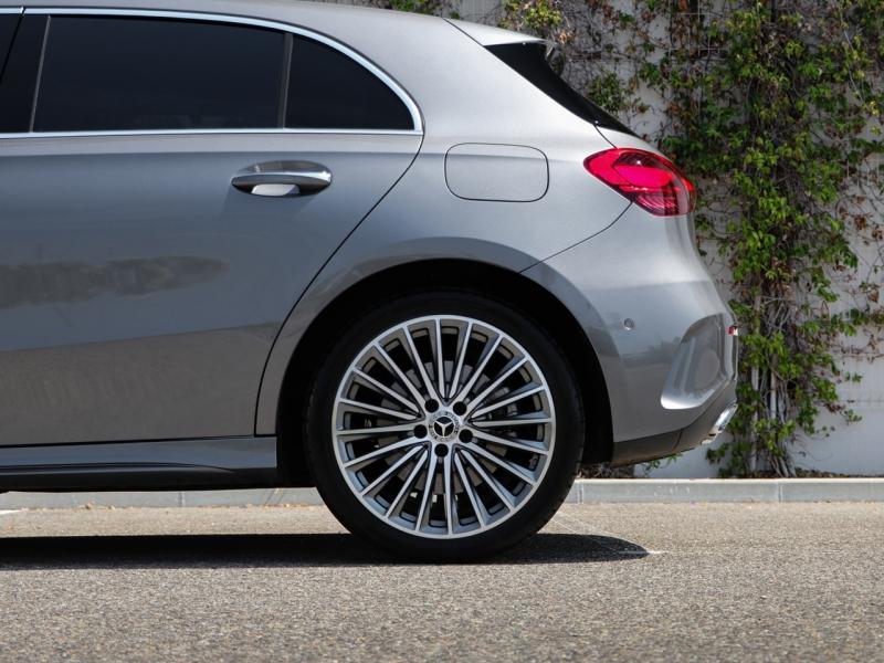 Image MERCEDES-BENZ Classe A 250 e Hybrid EQ 163+109ch AMG Line 8G-DCT