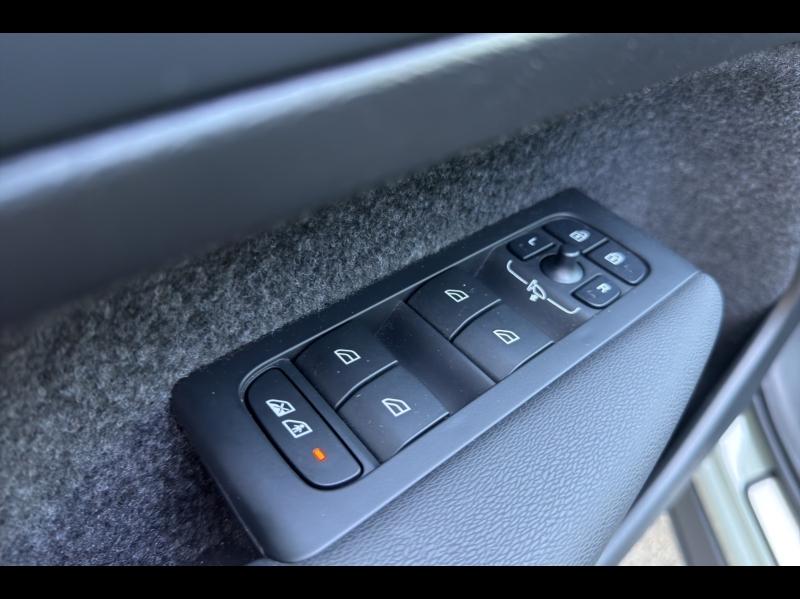 Image VOLVO C40 Recharge 238ch Start