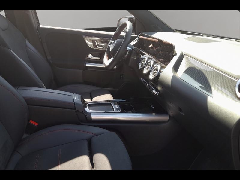 Image MERCEDES-BENZ GLA 200 d 150ch AMG Line 8G-DCT 4Matic