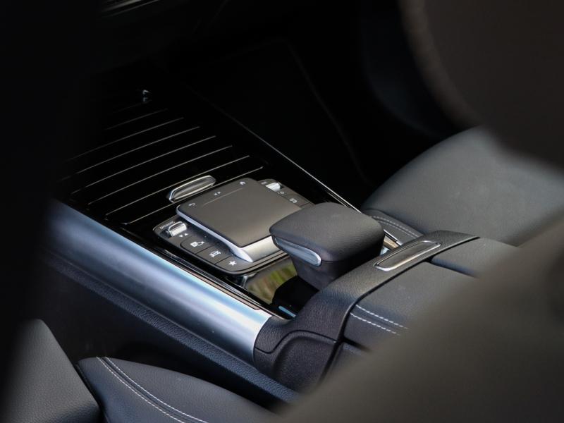 Image MERCEDES-BENZ GLA 250 e 160+102ch Business Line 8G-DCT