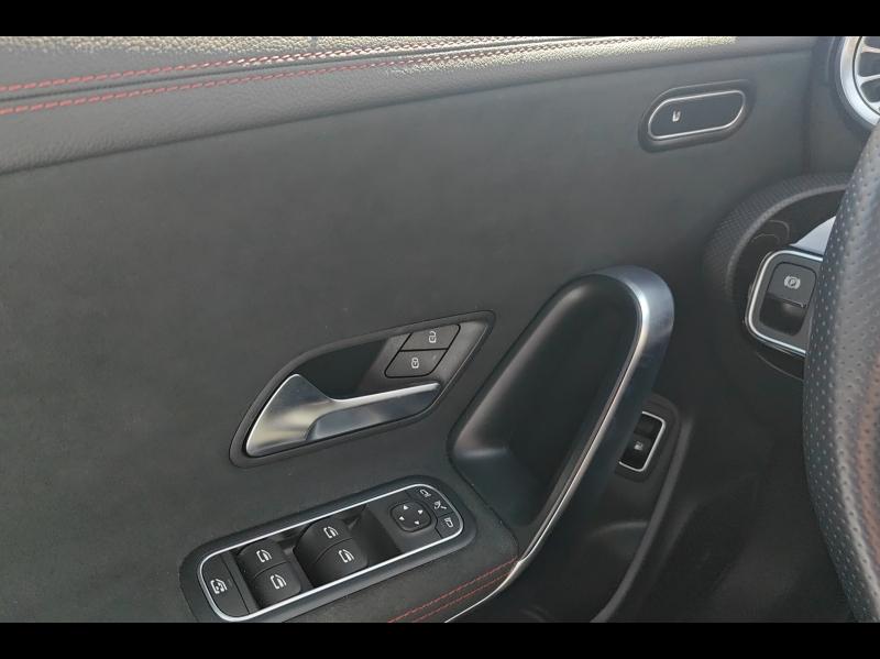 Image MERCEDES-BENZ CLA Shooting Brake 250 e Hybrid EQ 218ch AMG Line 8G-DCT