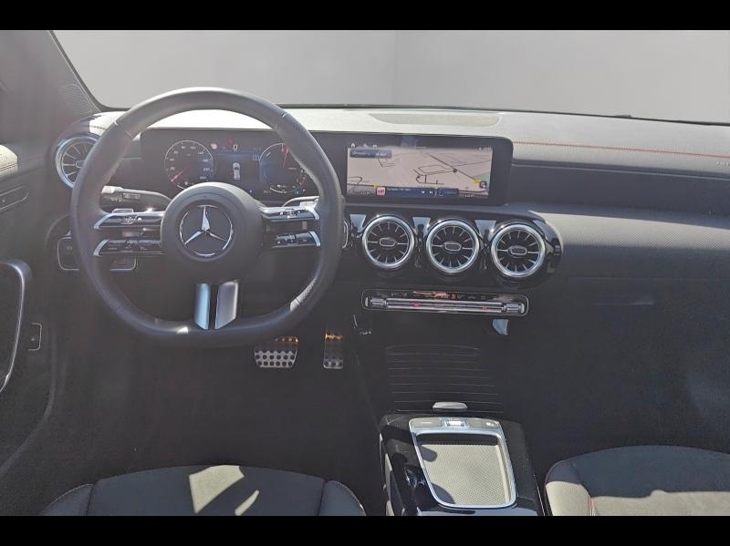 Image MERCEDES-BENZ CLA Shooting Brake 250 e Hybrid EQ 218ch AMG Line 8G-DCT