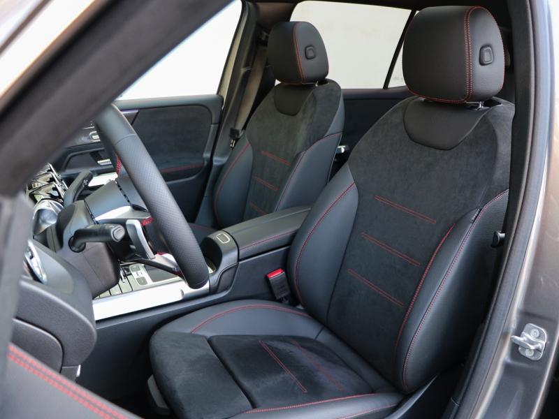 Image MERCEDES-BENZ GLB 200 d 150ch AMG Line 8G-DCT