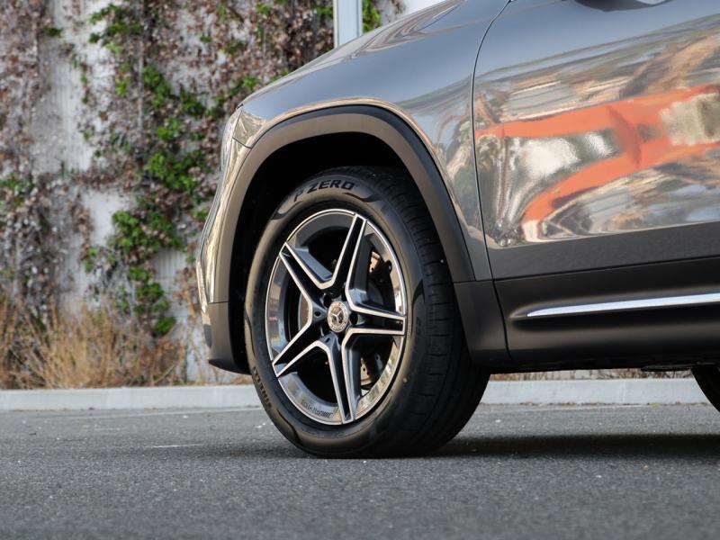 Image MERCEDES-BENZ GLB 200 d 150ch AMG Line 8G-DCT