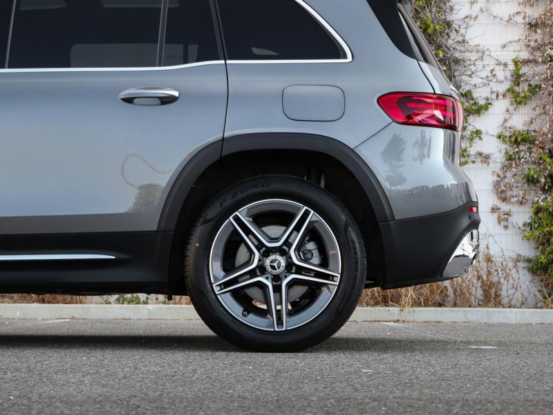 Image MERCEDES-BENZ GLB 200 d 150ch AMG Line 8G-DCT