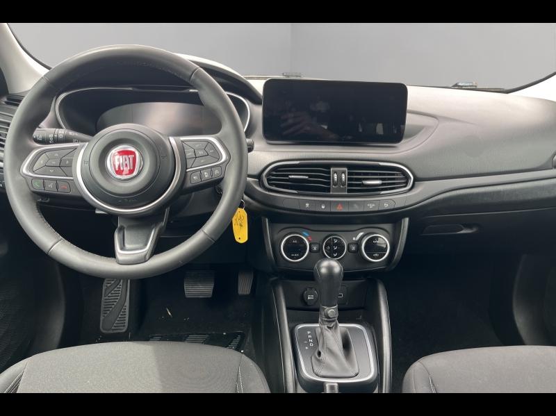 Image FIAT Tipo Cross SW 1.5 FireFly Turbo 130ch S/S Plus Hybrid DCT7 MY22