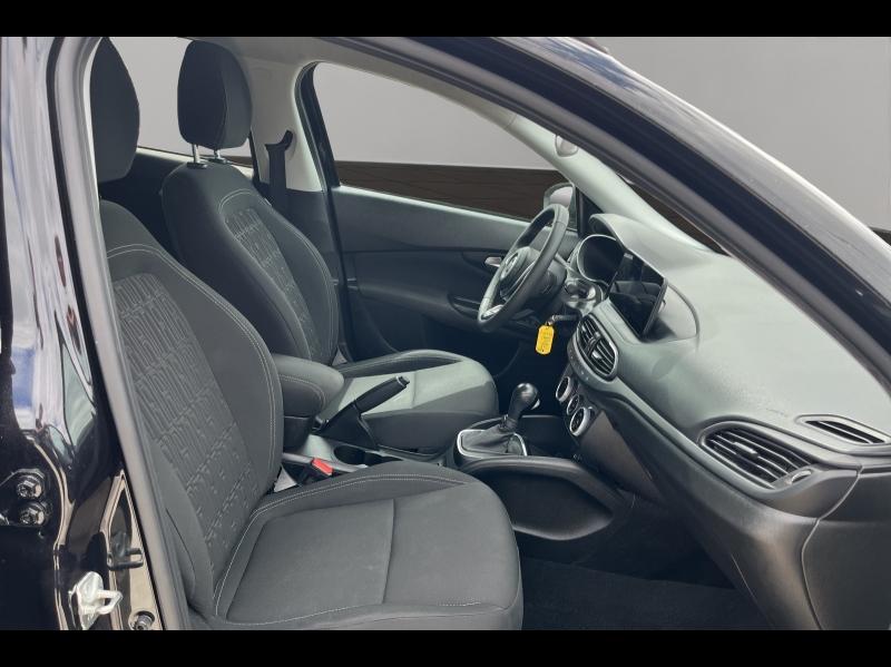 Image FIAT Tipo Cross SW 1.5 FireFly Turbo 130ch S/S Plus Hybrid DCT7 MY22