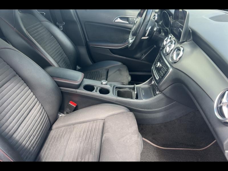 Image MERCEDES-BENZ GLA 200 156ch Fascination 7G-DCT Euro6d-T