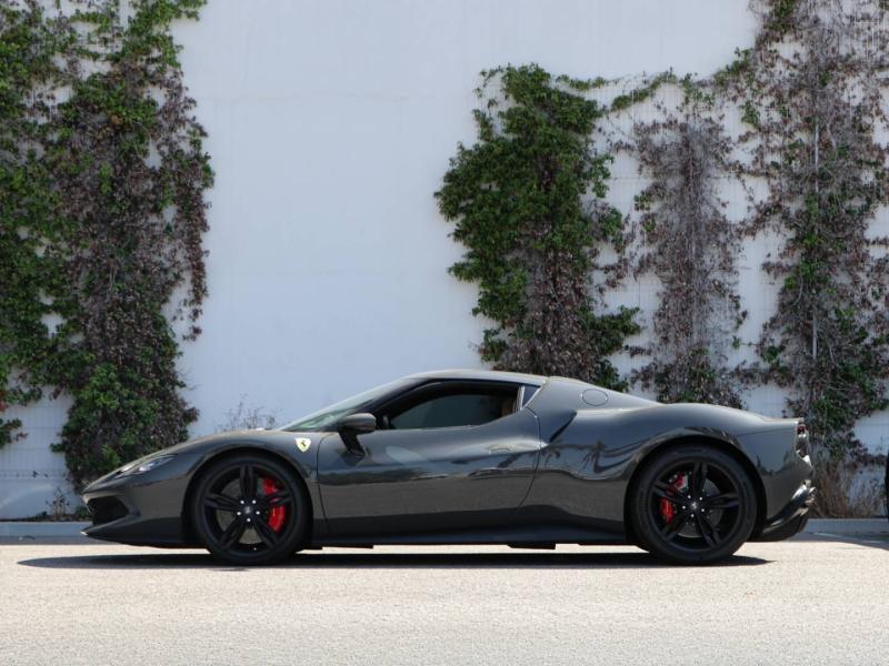 Image FERRARI 296 GTB V6 Biturbo 3.0