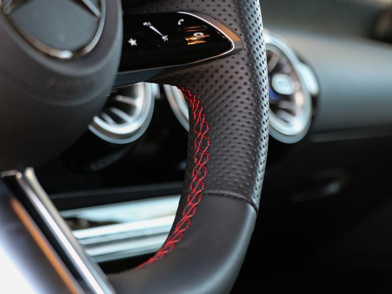 Image MERCEDES-BENZ Classe A 200 d 150ch AMG Line 8G-DCT