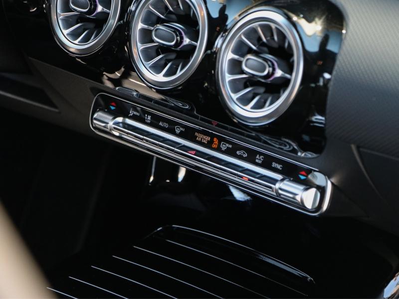Image MERCEDES-BENZ Classe A 200 d 150ch AMG Line 8G-DCT