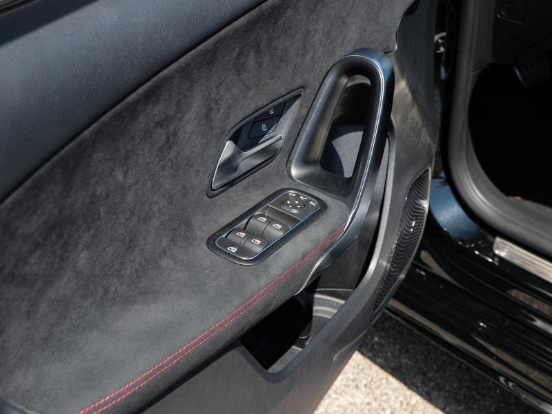 Image MERCEDES-BENZ Classe A 200 d 150ch AMG Line 8G-DCT
