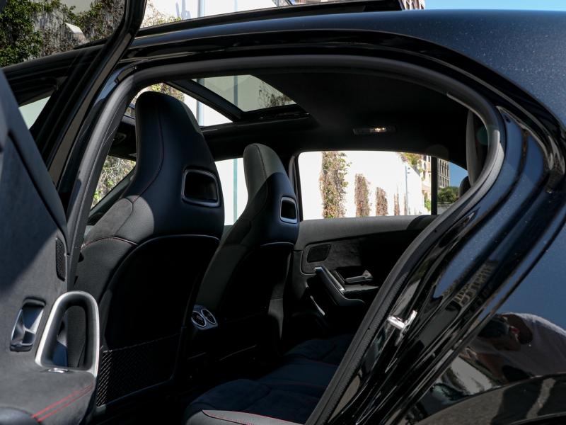 Image MERCEDES-BENZ Classe A 200 d 150ch AMG Line 8G-DCT