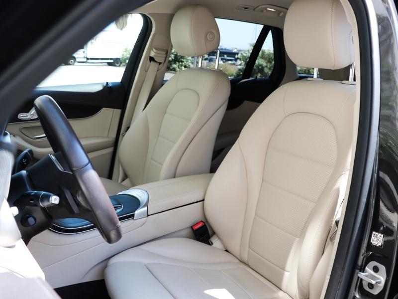 Image MERCEDES-BENZ GLC 220 d 194ch Business Line 4Matic 9G-Tronic