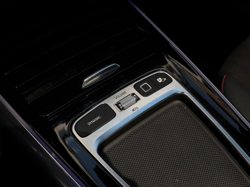 Image MERCEDES-BENZ GLA 250 e Hybrid EQ 218ch AMG Line 8G-DCT