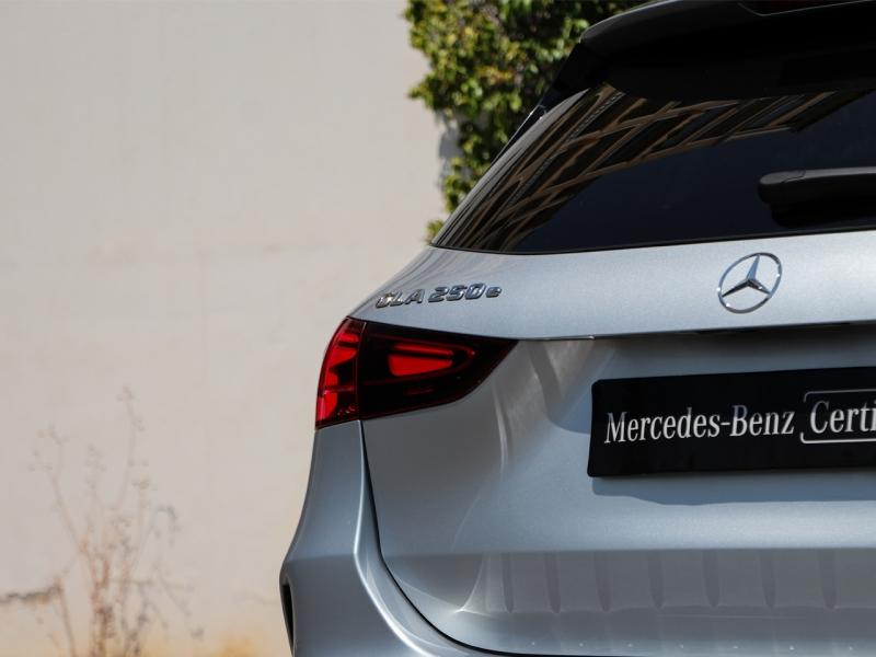 Image MERCEDES-BENZ GLA 250 e Hybrid EQ 218ch AMG Line 8G-DCT