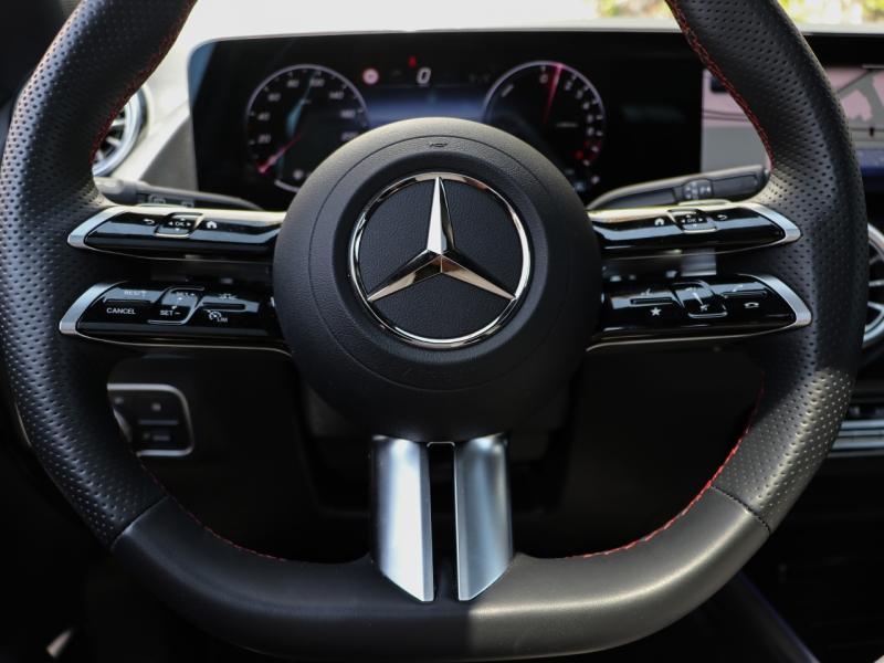 Image MERCEDES-BENZ GLA 250 e Hybrid EQ 218ch AMG Line 8G-DCT