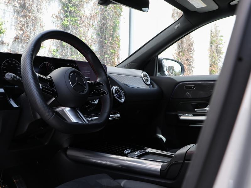 Image MERCEDES-BENZ GLA 250 e Hybrid EQ 218ch AMG Line 8G-DCT