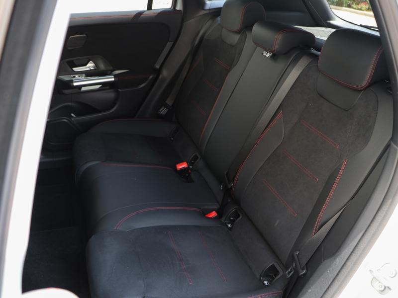 Image MERCEDES-BENZ GLA 250 e Hybrid EQ 218ch AMG Line 8G-DCT
