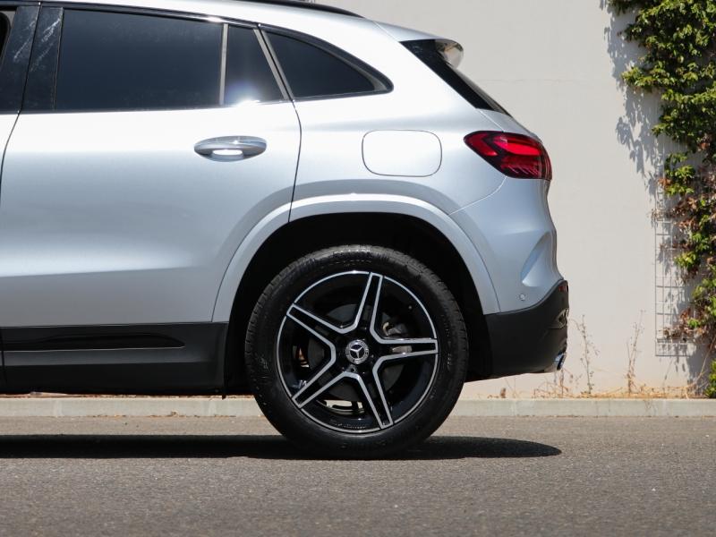 Image MERCEDES-BENZ GLA 250 e Hybrid EQ 218ch AMG Line 8G-DCT