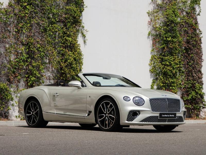 Image BENTLEY Continental GTC W12 6.0 635ch