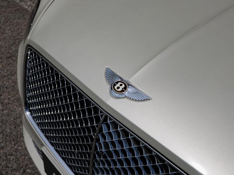 Image BENTLEY Continental GTC W12 6.0 635ch