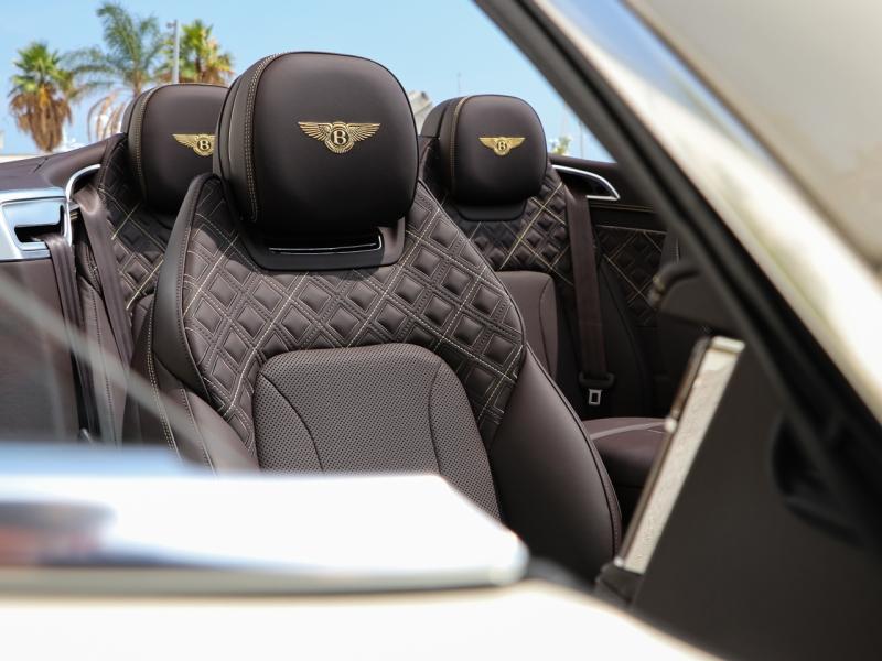 Image BENTLEY Continental GTC W12 6.0 635ch