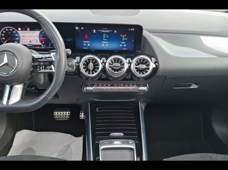 Image MERCEDES-BENZ GLA 200 d 150ch AMG Line 8G-DCT