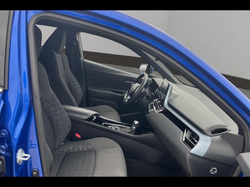 Image TOYOTA C-HR 122h Dynamic Business 2WD E-CVT  MC19