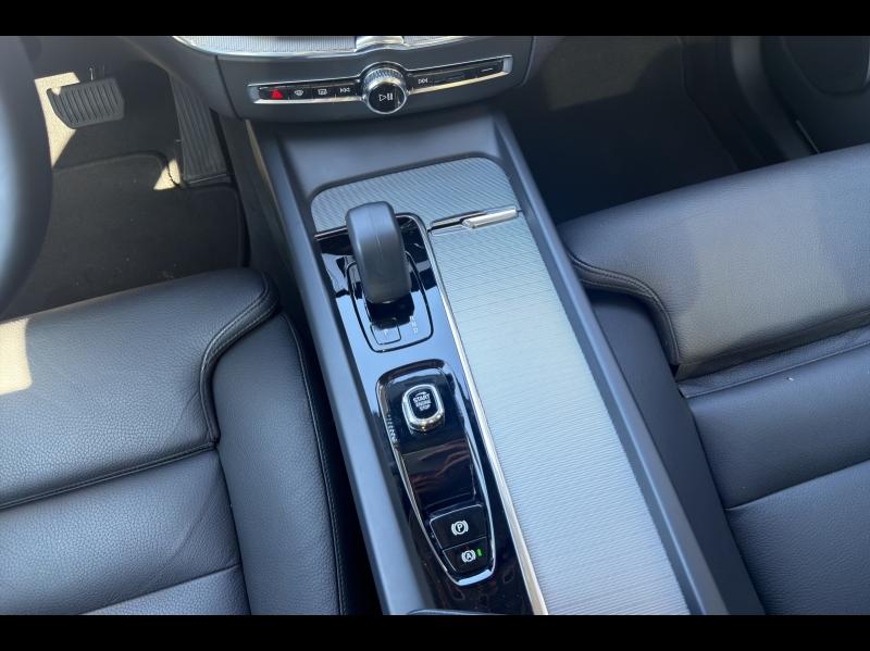 Image VOLVO XC60 T6 AWD 253 + 145ch  Plus Style Dark Geartronic