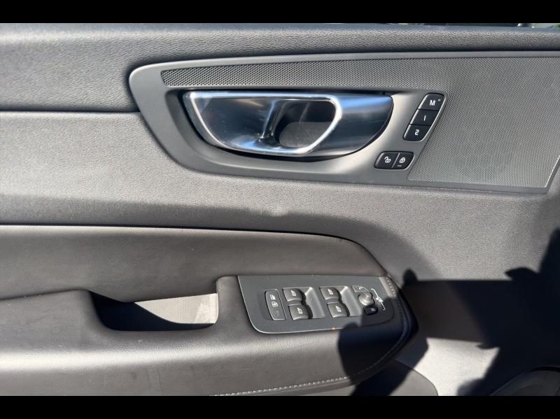 Image VOLVO XC60 T6 AWD 253 + 145ch  Plus Style Dark Geartronic
