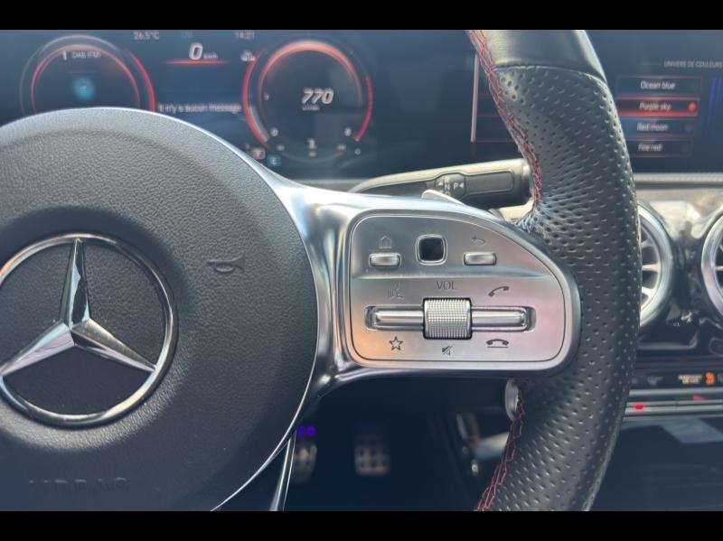 Image MERCEDES-BENZ CLA 200 d 150ch AMG Line 8G-DCT 8cv