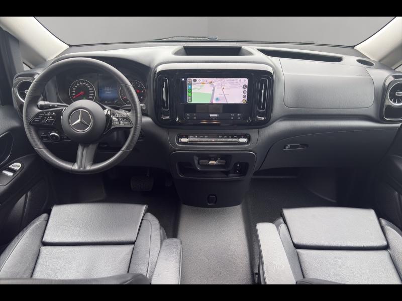Image MERCEDES-BENZ Vito Tourer 114 CDI Long Pro 9G-Tronic 4X4 8 Places