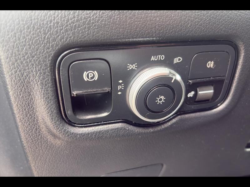 Image MERCEDES-BENZ Vito Tourer 114 CDI Long Pro 9G-Tronic 4X4 8 Places