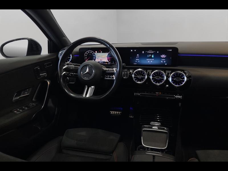 Image MERCEDES-BENZ Classe A 180 d 116ch AMG Line 8G-DCT