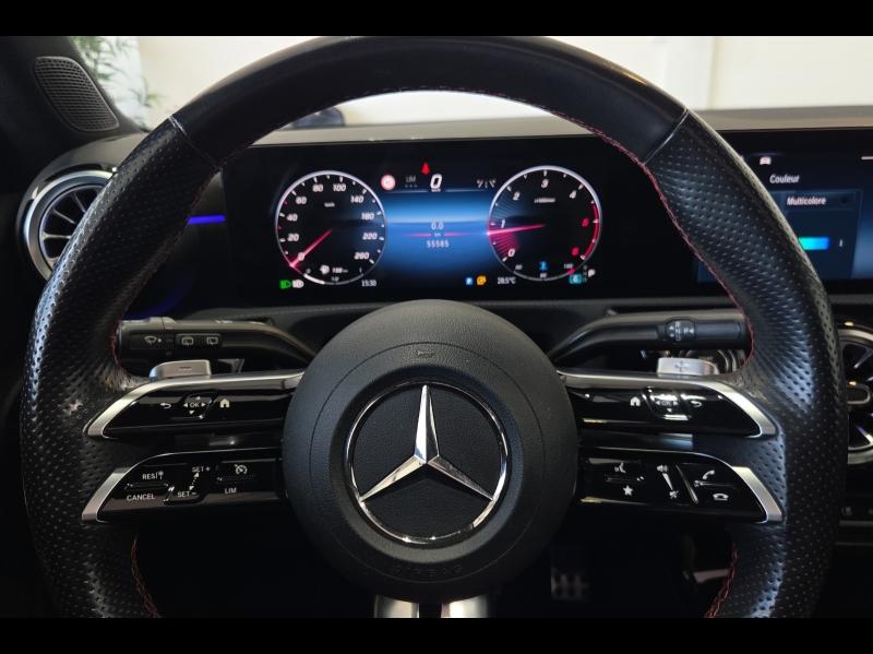 Image MERCEDES-BENZ Classe A 180 d 116ch AMG Line 8G-DCT
