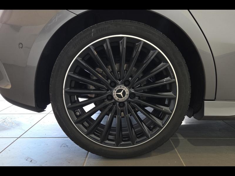 Image MERCEDES-BENZ Classe A 180 d 116ch AMG Line 8G-DCT