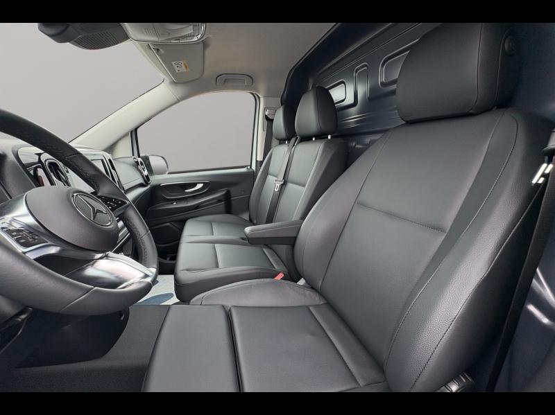 Image MERCEDES-BENZ Vito Fg 114 CDI Long Select Propulsion 9G-Tronic