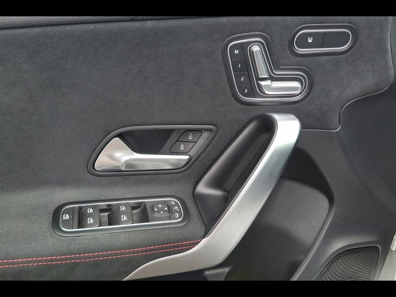 Image MERCEDES-BENZ Classe A 200 d 150ch AMG Line 8G-DCT