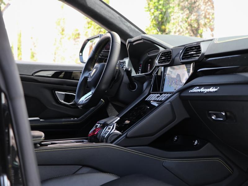 Image LAMBORGHINI Urus 4.0 V8 650ch Biturbo