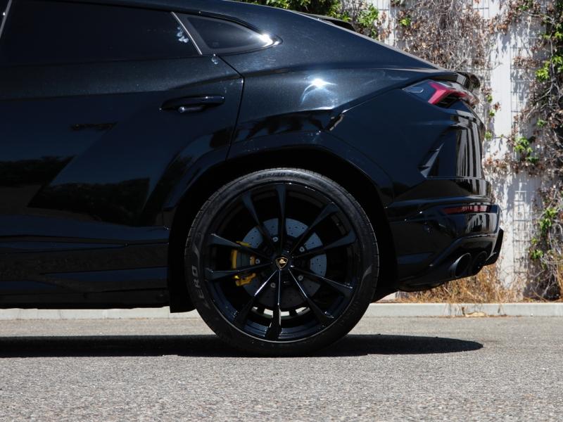 Image LAMBORGHINI Urus 4.0 V8 650ch Biturbo