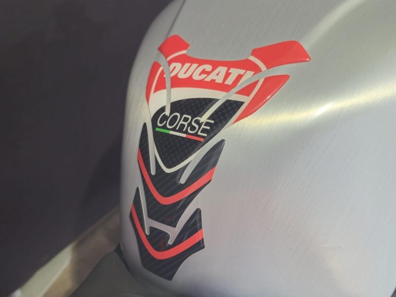 Image DUCATI Panigale V4 1103 R