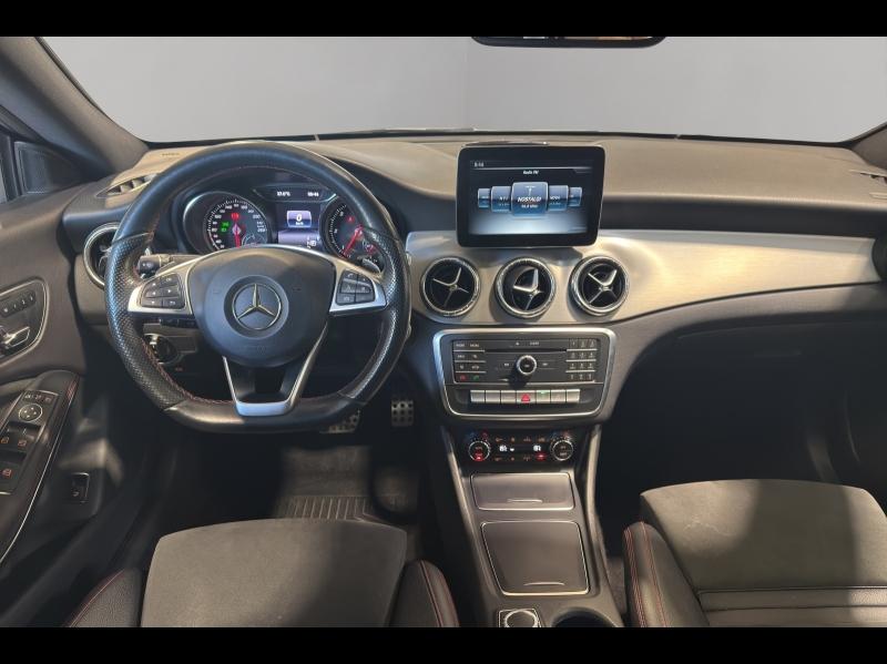 Image MERCEDES-BENZ CLA 200 d Fascination 7G-DCT
