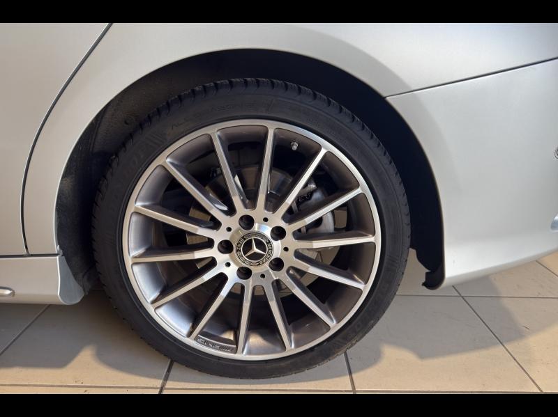 Image MERCEDES-BENZ CLA 200 d Fascination 7G-DCT