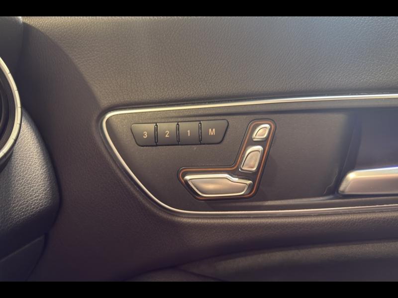 Image MERCEDES-BENZ CLA 200 d Fascination 7G-DCT