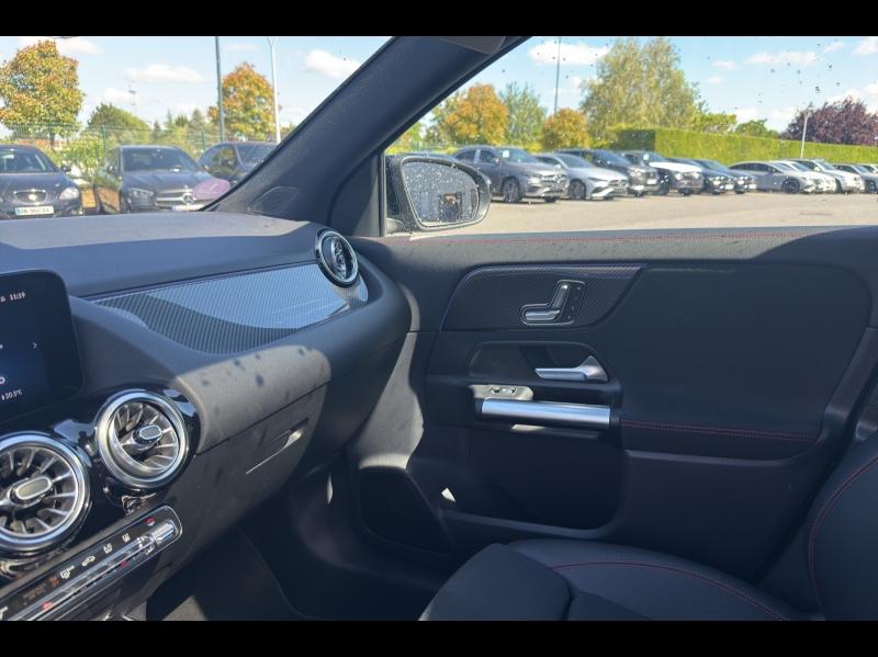 Image MERCEDES-BENZ GLA 250 e 218ch AMG Line 8G-DCT